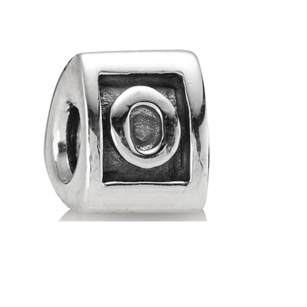 Pandora Initial O