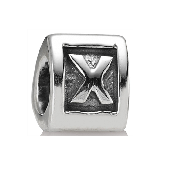 Pandora Initial X